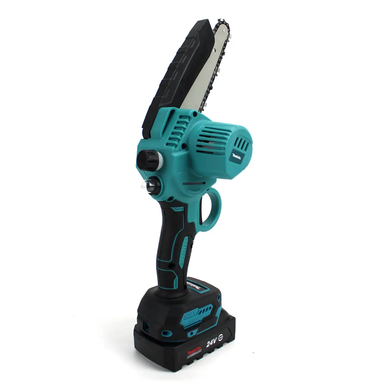 Аккумуляторная мини-пила Makita DUC155HN с автоматической смазкой цепи 24V, 4AH, шина 15 см
