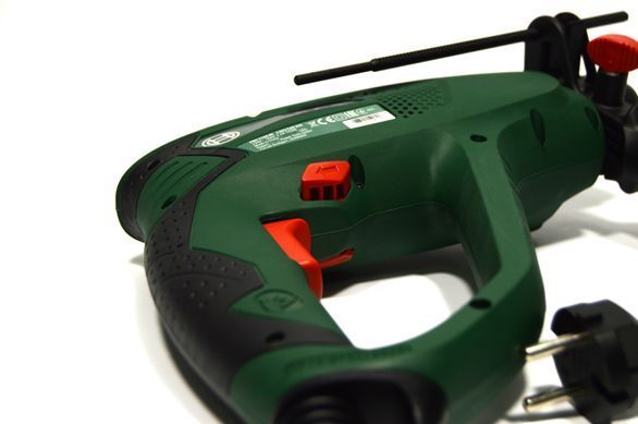 Перфоратор PBH 2100 RE 550 Вт / 2.5 А / 1.7 Дж